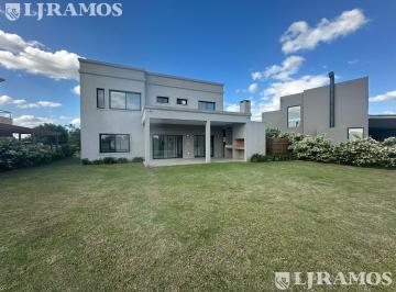 Casa · 178m² · 5 Ambientes · 1 Cochera · Casa - Escobar - El Canton - Puerto - Pg