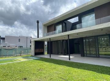 Casa · 310m² · 6 Ambientes · 2 Cocheras · Casa en Venta en Los Puentes, Nordelta, Tigre