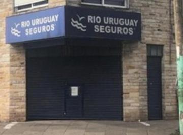Local comercial · 40m² · Local en Esquina Excelente Zona Comercial