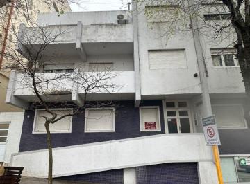 Departamento de 4 ambientes, Monte Hermoso · Departamento en Venta de 80 m² con 2 Habitaciones en El Centro