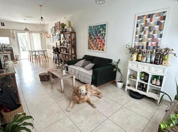 Departamento · 77m² · 3 Ambientes · 1 Cochera · Venta Deprtamento Duplex Ituzaingo Norte
