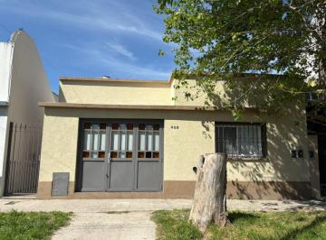 Casa de 2 ambientes, Lomas de Zamora · Venta Casa con Patio / Lomas 2 Ambientes