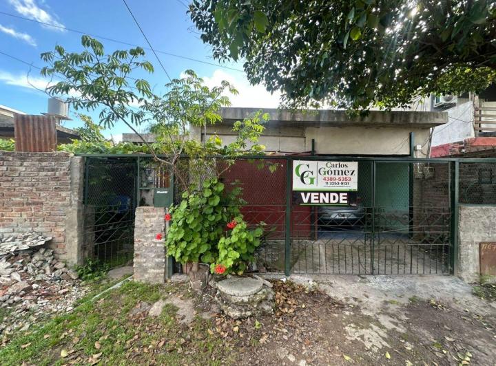 Casa · 160m² · 7 Ambientes · 1 Cochera