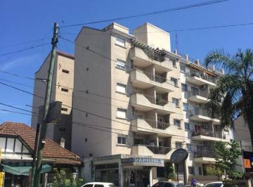 Departamento · 95m² · 3 Ambientes · 1 Cochera · Excelente Semipiso con Amplia Cochera