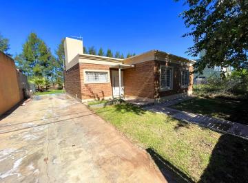 Casa · 89m² · 5 Ambientes · 2 Cocheras · Casa en Venta Tierra de Sueños 3