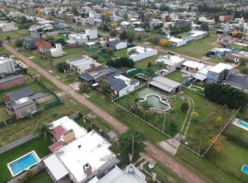 Casa · 100m² · 1 Ambiente · Tds 2 - Casaquinta con Lote de 1.080 m²