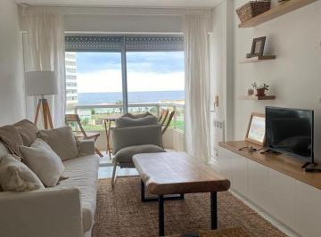 Departamento · 78m² · 3 Ambientes · 1 Cochera · Departamento en Venta de 2 Dorm. en Punta del Este!