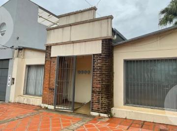 Local comercial · 323m² · 4 Ambientes · Venta / Alquiler | Local Comercial – Av Corrientes, Posadas