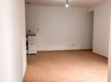 Departamento · 49m² · 3 Ambientes · Dos Dorm. / Zeballos 500