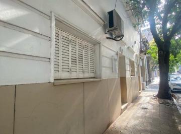 Casa de 4 ambientes, Ciudad de Santa Fe · Casa en Planta Baja de 3 Dorm. en Pleno Centro. Ideal Consultorios, Oficinas.