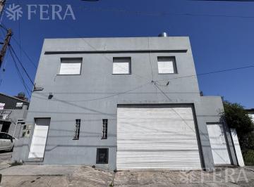 Casa · 343m² · 3 Ambientes · Venta de Casa con Galpón en Lomas de Zamora