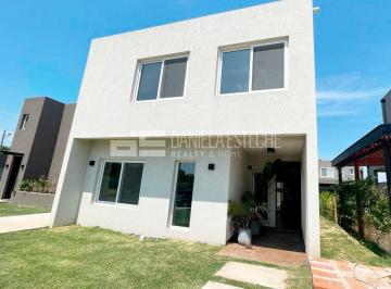 Casa · 130m² · Casa en El Aljibe