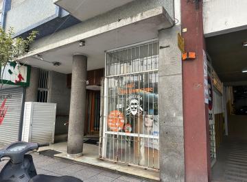 Local comercial · 51m² · Local Comercial con Renta