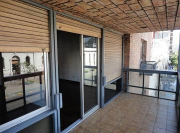 Departamento de 1 ambiente, Córdoba · Nva Cba - Piso con Cochera. Av Yrigoyen 300 - Exclusivo. Frente a Buen Pastor - 4 Dorm