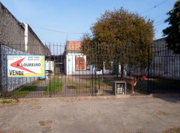 Casa · 170m² · 6 Ambientes · Casa en Venta en Burzaco!