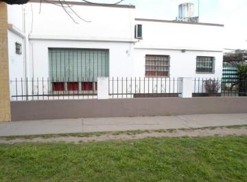 Local comercial · 101m² · 4 Ambientes · Local en Burzaco