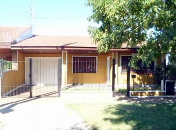 Casa · 140m² · 5 Ambientes · Casa en Burzaco