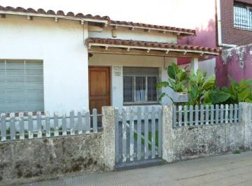 Casa · 97m² · 4 Ambientes · Casa en Burzaco