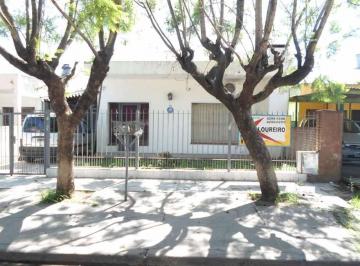 Casa · 100m² · 4 Ambientes · Casa en Burzaco