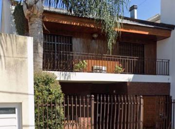 Casa de 5 ambientes, La Matanza · Casa Chalet en Venta Centro de Ramos Mejia