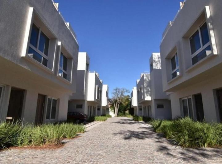 PH · 102m² · 4 Ambientes · 1 Cochera