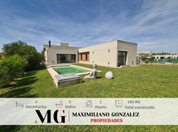 Casa · 190m² · 5 Ambientes · 2 Cocheras · Casa Venta Cruz del Sur