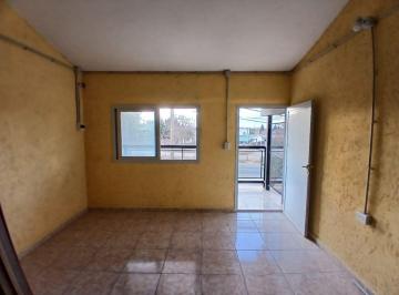 PH 490m² Venta · ¡En Venta Complejo Compuesto por 6 Departamentos a Estrenar! Siquiman!