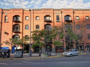 Oficina comercial · 252m² · 2 Cocheras · Oficina en Alquiler en Puerto Madero
