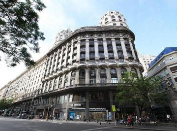 Oficina comercial · 975m² · Oficina en Alquiler en Microcentro