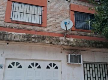 Casa de 3 ambientes, Rosario · Alsina 3400