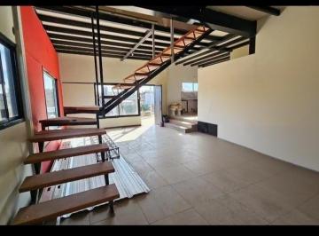 Casa de 5 ambientes, Tanti · ¡Casa de Dos Planta con 6 Ambientes en Venta Tanti! ¡Gran Oportunidad!