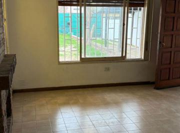 Casa de 4 ambientes, Córdoba · Casa en Venta Barrio Empalme. Todo Para Tu Familia, Mascota y Vehículos en un Mismo Lugar.
