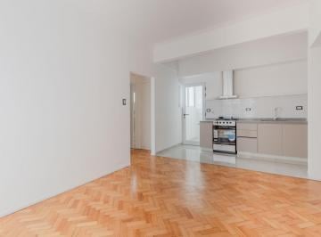 Departamento · 39m² · 2 Ambientes · Departamento 2 Ambientes en Venta en Caballito Sur Reciclado a Nuevo y Muy Luminoso