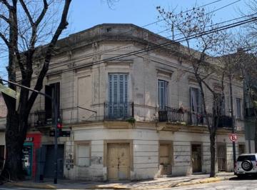 Edificio · 400m² · 6 Ambientes · Venta de Edificio en Block, Oportunidad!