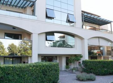 Departamento · 217m² · 5 Ambientes · 2 Cocheras · Departamento en Venta, Dos Dorm. en Casonas del Cerro