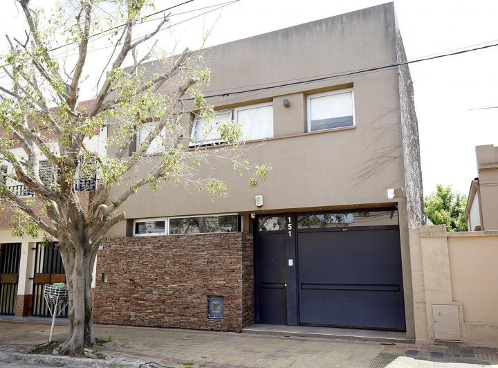 Casa · 165m² · 5 Ambientes · 1 Cochera