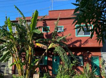 Casa de 2 ambientes, San Isidro · Bajo de Acassuso. Lindo PH en 2 Plantas. 2 Ambientes Reciclados y Muy Luminosos. Excelente Estado.
