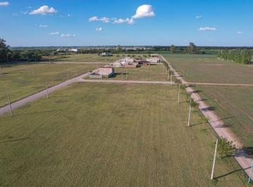 Terreno · 300m² · Terreno en Venta en Piñero 300 m² en Montecatini – a 20 Minutos de Rosario