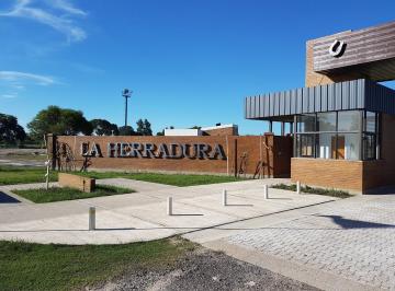 Terreno · 560m² · Terreno en Venta! B° La Herradura - Colonia Benitez