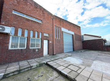 Bodega-Galpón · 731m² · 6 Ambientes · Galpon con Oficinas y Quincho