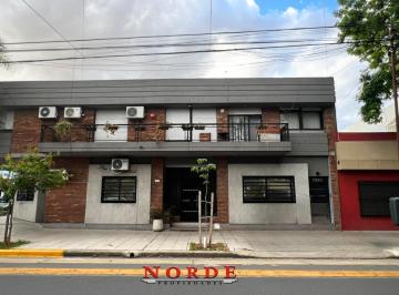 PH · 64m² · 3 Ambientes · Venta • Liniers • Tres Ambientes • Apto Credito • Entrada Independiente