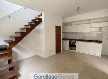 Departamento · 60m² · 3 Ambientes · 1 Cochera · Departamento Dúplex en Venta en Luján, G. B. a. Zona Oeste, Argentina