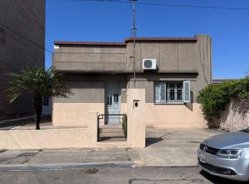 Casa de 4 ambientes, Rafaela · Casa - Barrio Ilolay