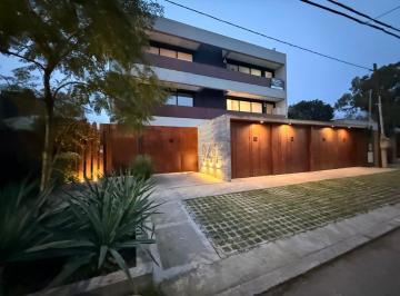 Departamento · 82m² · 3 Ambientes · 1 Cochera · Departamento de 3 Ambientes con Amenitis en City Bell