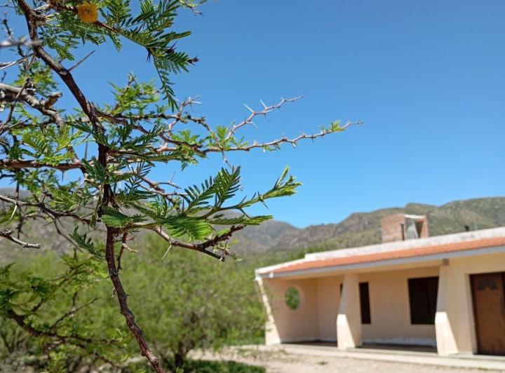 Casa · 100m² · 3 Ambientes · 1 Cochera