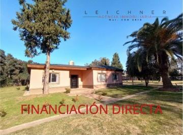 Casa · 100m² · 4 Ambientes · 3 Cocheras · Venta, Casa, 4 Ambientes, Pilar. Financia