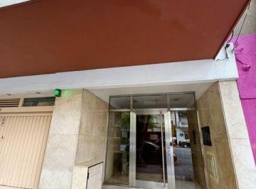 Departamento de 2 ambientes, Caballito · Caballito. Tres Ambientes Al Frente con Balcón Aterrazado.