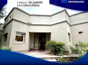 Casa · 340m² · 4 Ambientes · 1 Cochera · Casa en Venta La Caballeriza - Cuan Propiedades