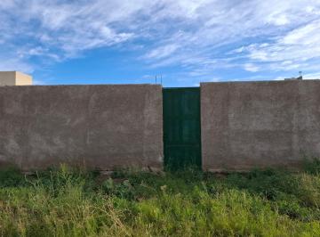 Terreno , San Luis · Terreno Totalmente Cerrado en Venta a m de Barrio Jardin San Luis.