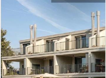 PH · 91m² · 4 Ambientes · 1 Cochera · PH Tipo Town House en Pozo en Benavidez